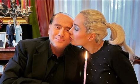 marta fascina nuda|Silvio Berlusconi splits from long